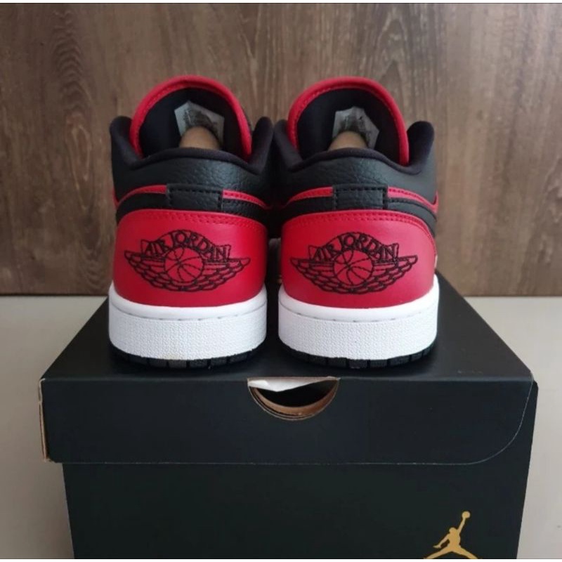 Sepatu Air Jordan 1 Low Black Red
