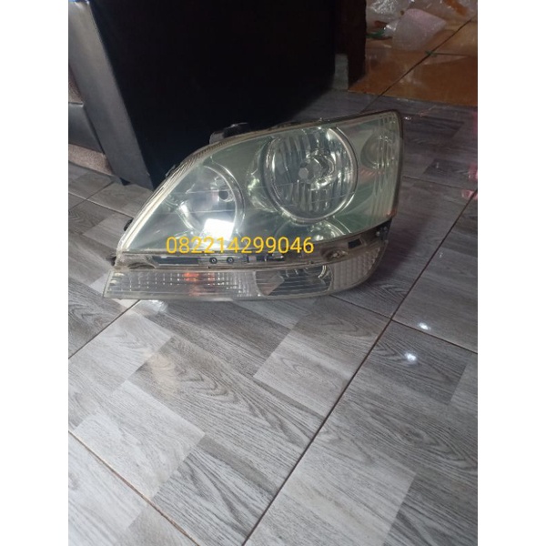 headlamp lampu depan Toyota Harrier 2002