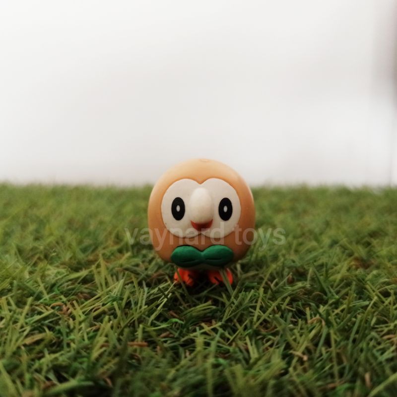 pokemon figure rowlet