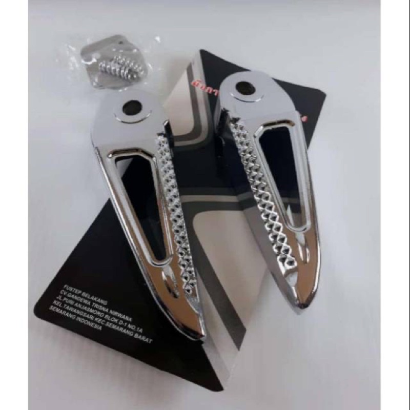 Footstep Pijakan Kaki Belakang Universal Model Scoopy Warna Chrome Twotone