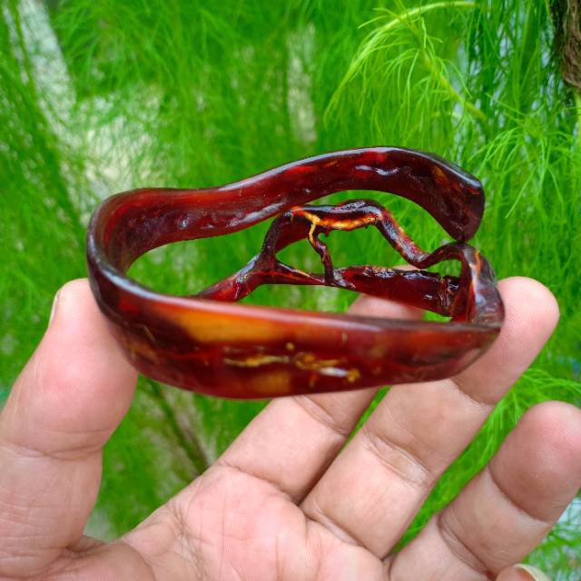 Gelang Unik Kayu Akar Bahar Merah Combong