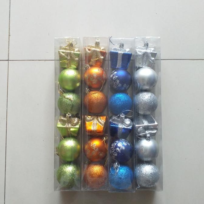 

Hiasan Dekorasi Natal Ornamen Bola Bola Isi Mix Campur Kado
