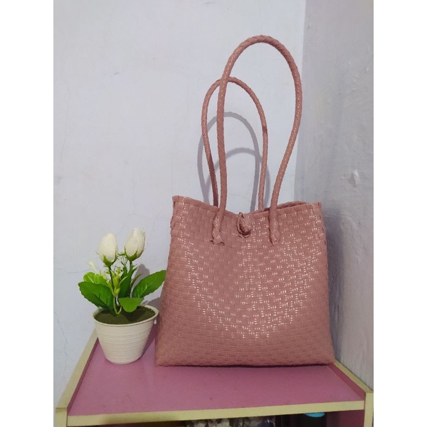 TAS ANYAM JALI-JALI  size M