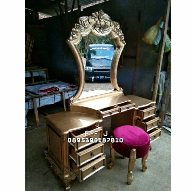 meja rias ukir mewah meja rias mewah meja rias ukir jati Jepara