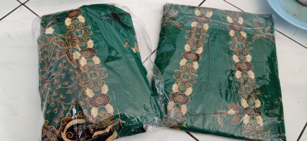 Grosir Terlaris Genes Jelita Tunic Navbor Yelbor Whitbor Creambor Tunik Batik Modern Hrb067