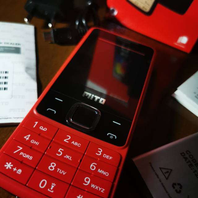 Handphone Hp 4 Sim Card Resmi Mito 122Q