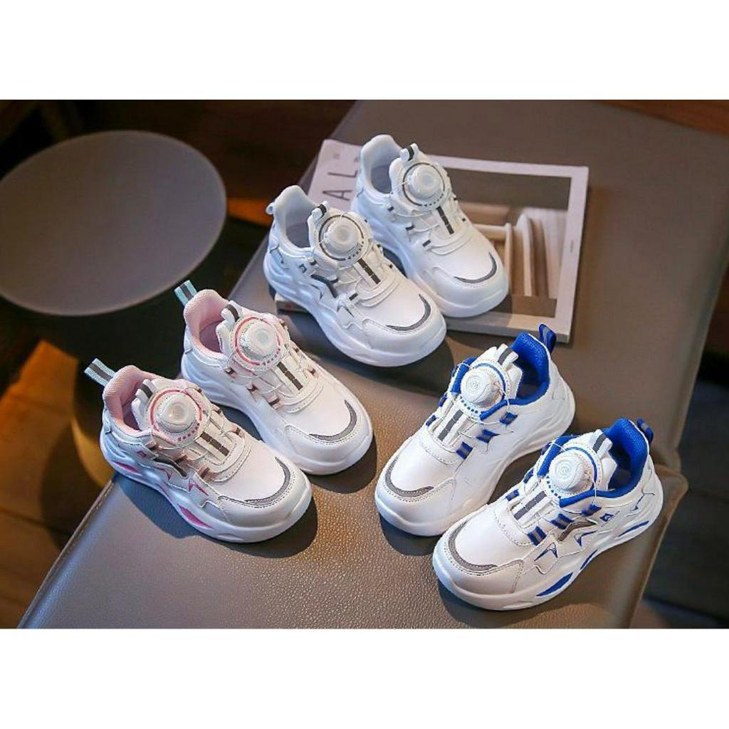 (Kiddiwear) Sepatu Sneaker Anak / Sepatu Anak Casual  Import  MBK147