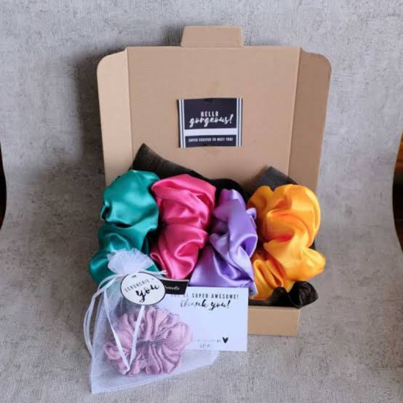 

SCRUNCHIE BOX//KADO//MURAH MERIAH