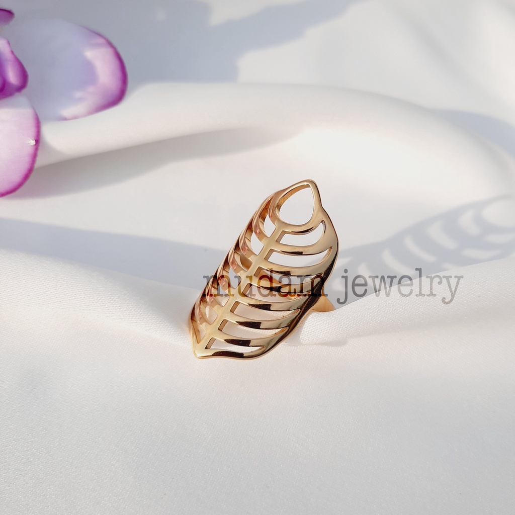 Cincin Titanium Model Leaf Veins Fashion Wanita Warna Gold