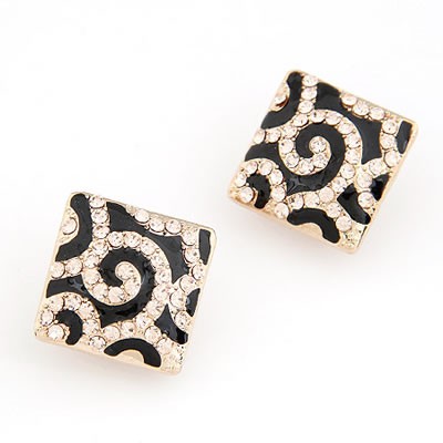 LRC Anting Tusuk Eco Leopard Glassess Triangle Design Alloy Stud A24449X