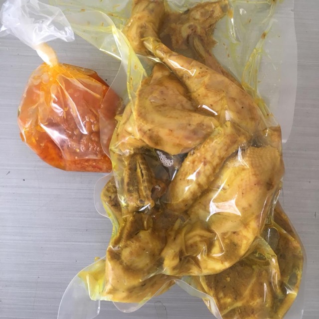 

AYAM KUNING KAMPUNG ASIN UNGKEP TANPA MSG