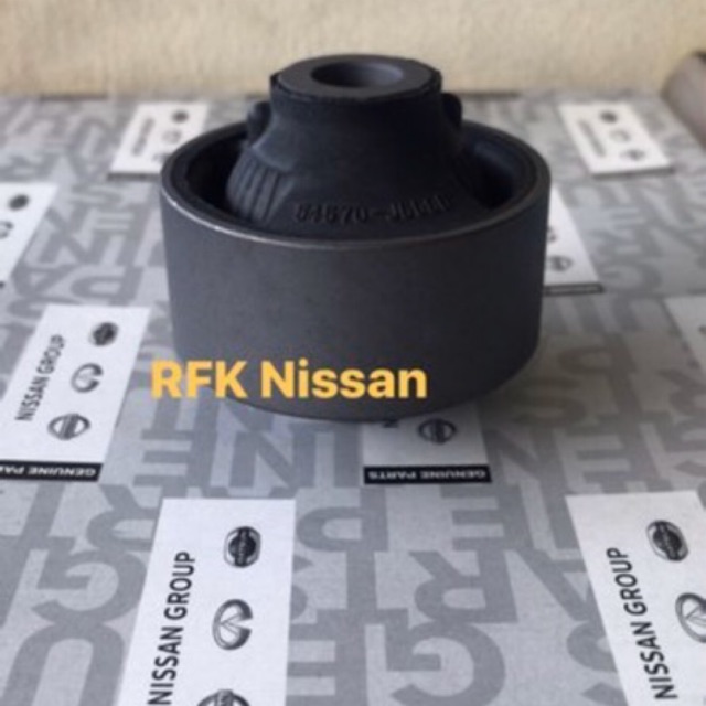 Bushing Arm Belakang Besar Nissan Xtrail T31 T32 Livina Serena C26