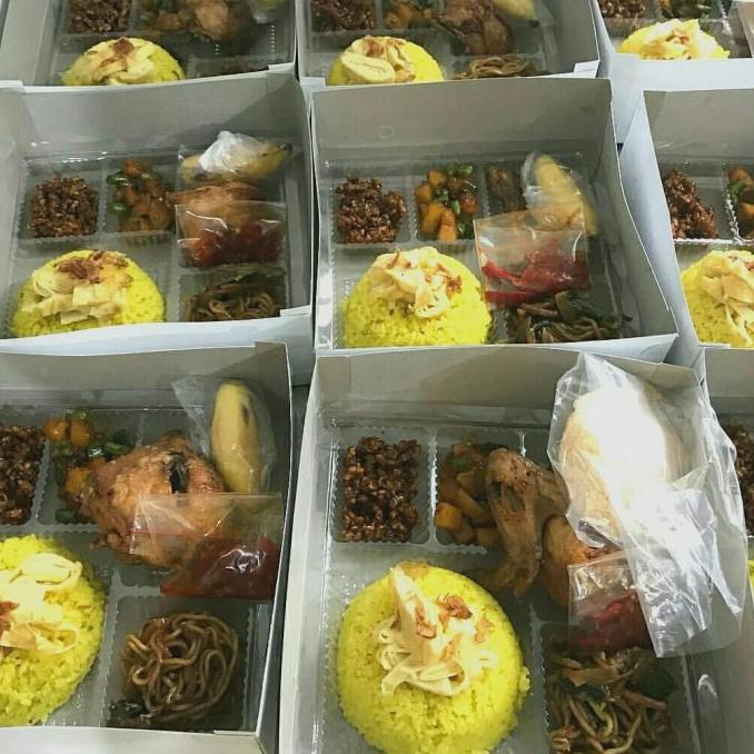 

NASI KUNING BOX | BEKASI| JAKARTA,5 lauk,enak,halal ---Termurah---