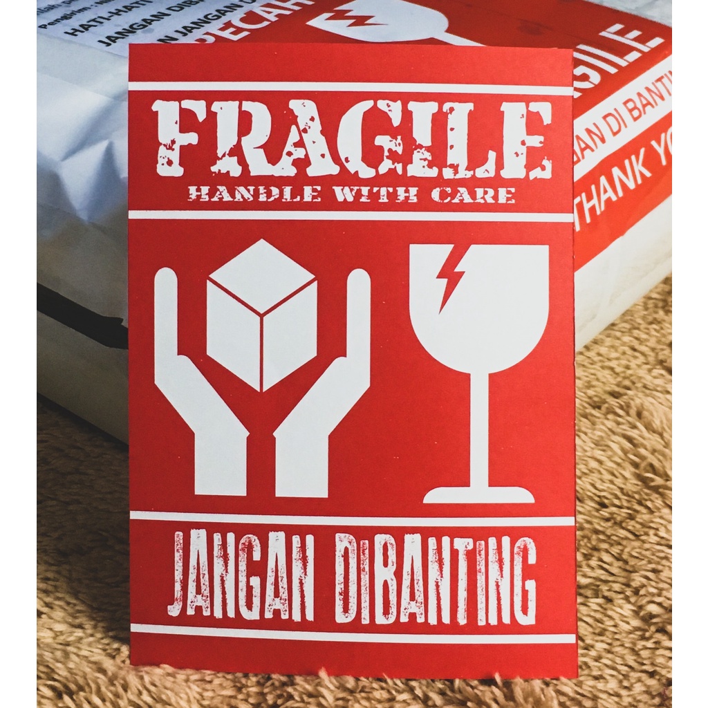 Stiker Fragile 100pc berbagai VARIAN. READYSTOCK 9x6cm