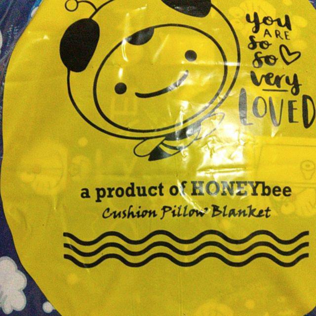 Balmin (bantal Selimut Mini) Kode A Merk Honeybee