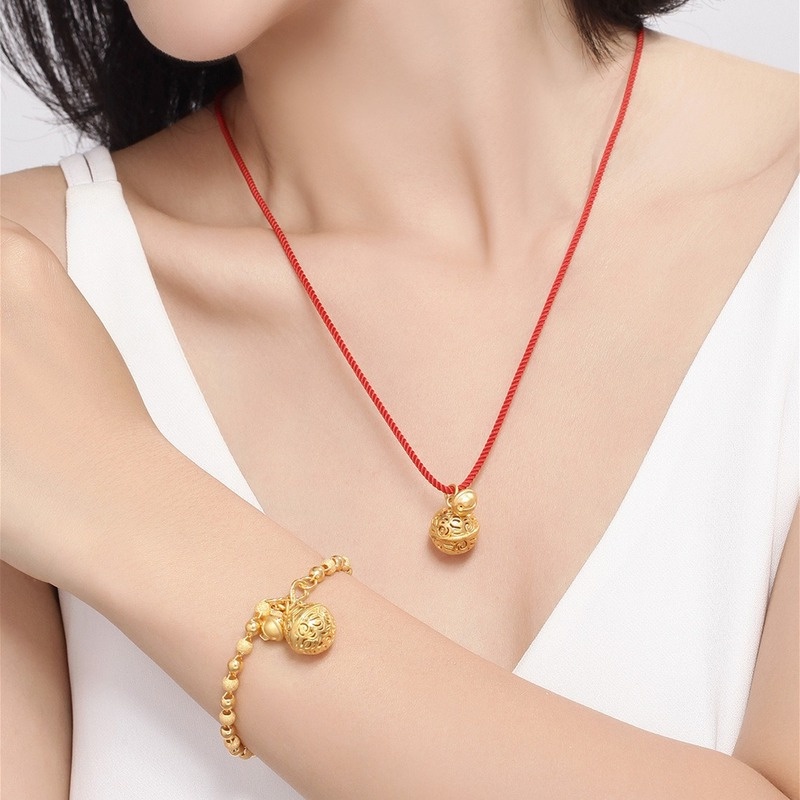 [Ready Stock]Fashion Gold-Plated Carved Bell Pendant Necklace