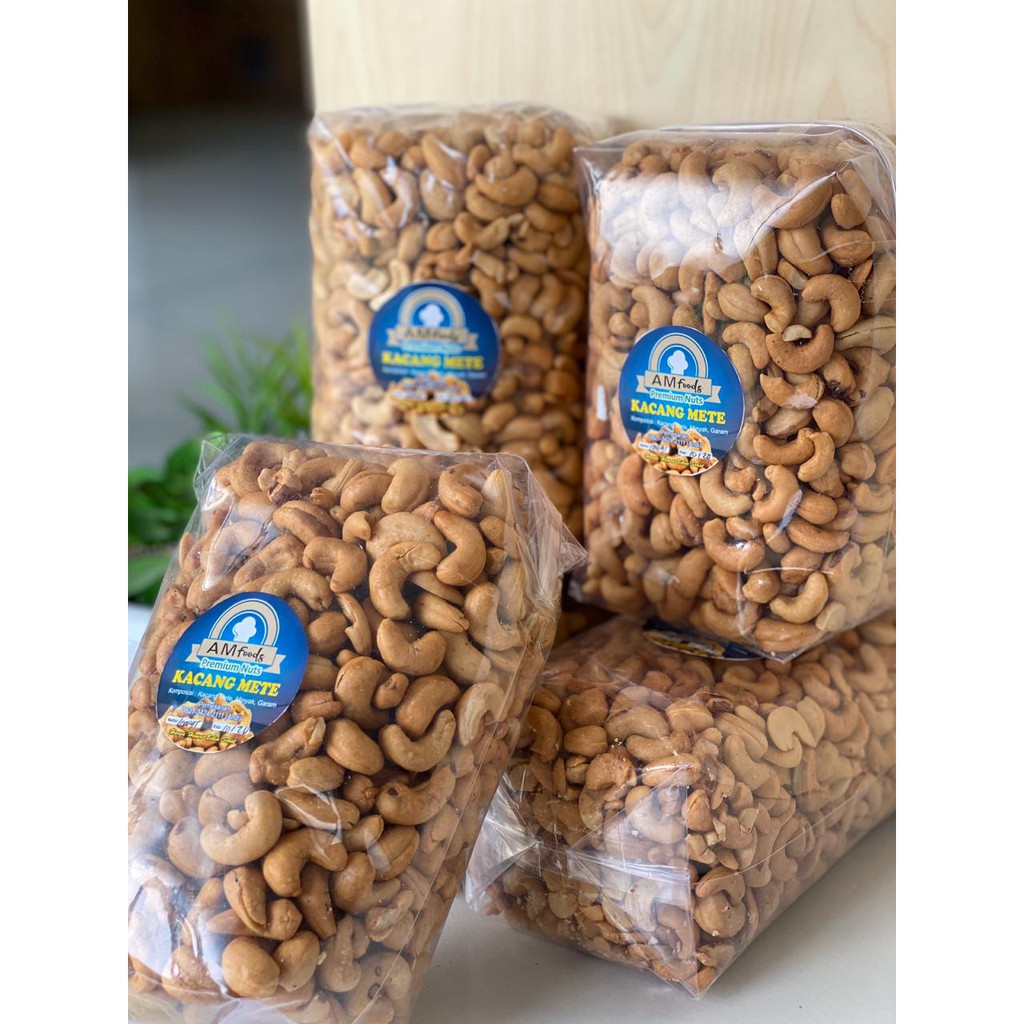 

KACANG METE PREMIUM 1 KG