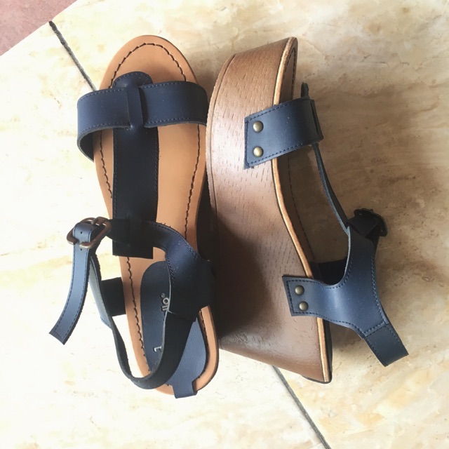 wedges shopee