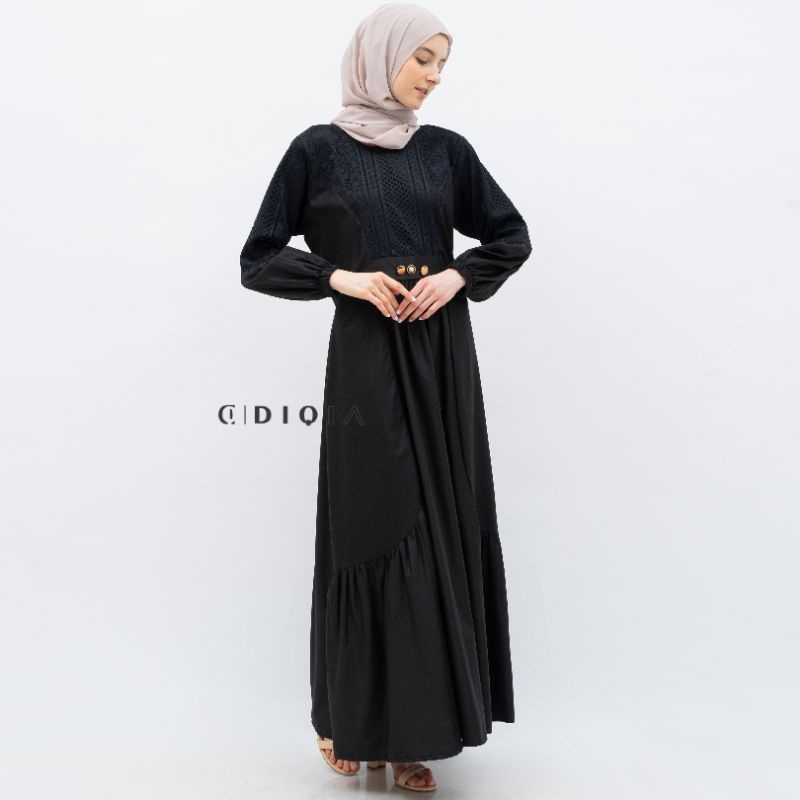 Khadeejah Dress by Diqia
