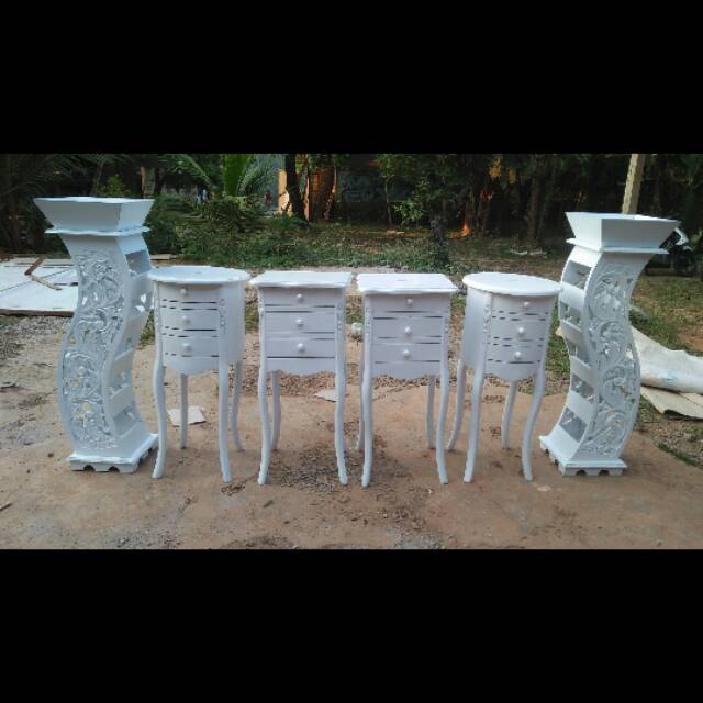 Vas bunga / vas bunga kayu / Guci kayu ukir murah terbaru / guci kayu asli jepara / vas pelaminan