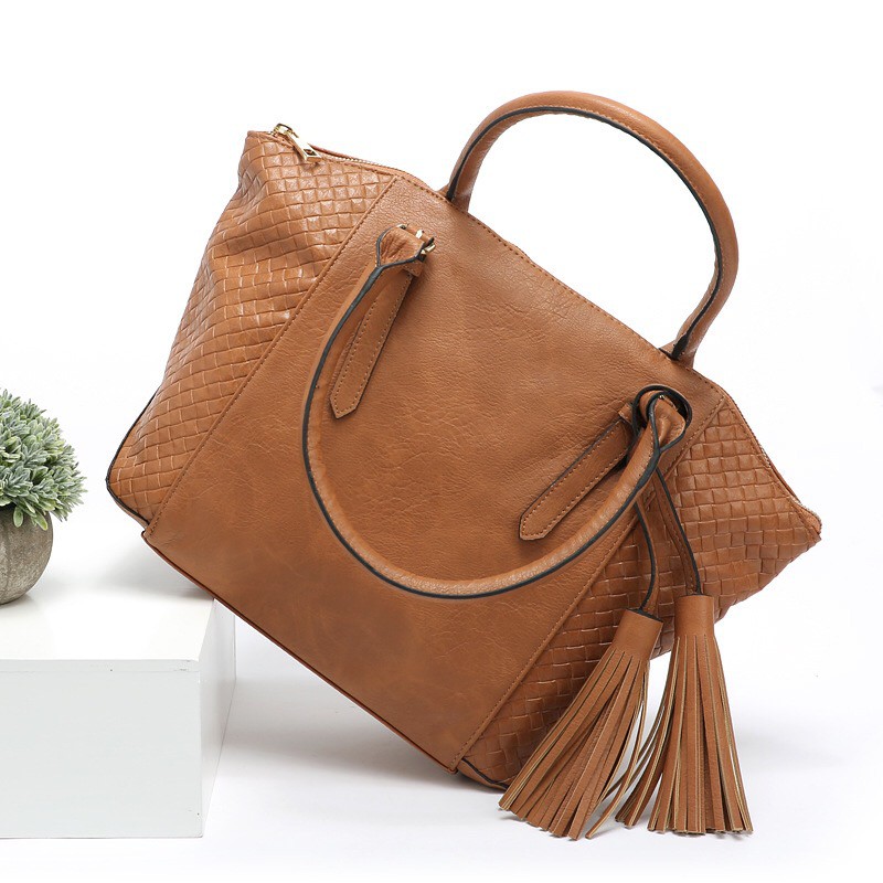 Rean Tassel Brown Office Shoulderbag - Woman Handbag- Tas Kerja wanita Coklat Ori - Tas Bahu Import