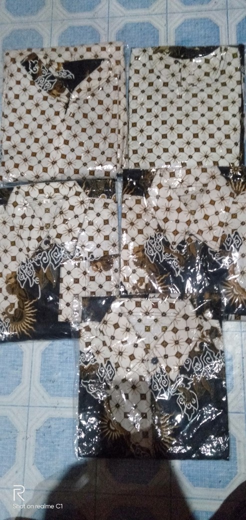 Batik Couple Anak Keluarga Wayang