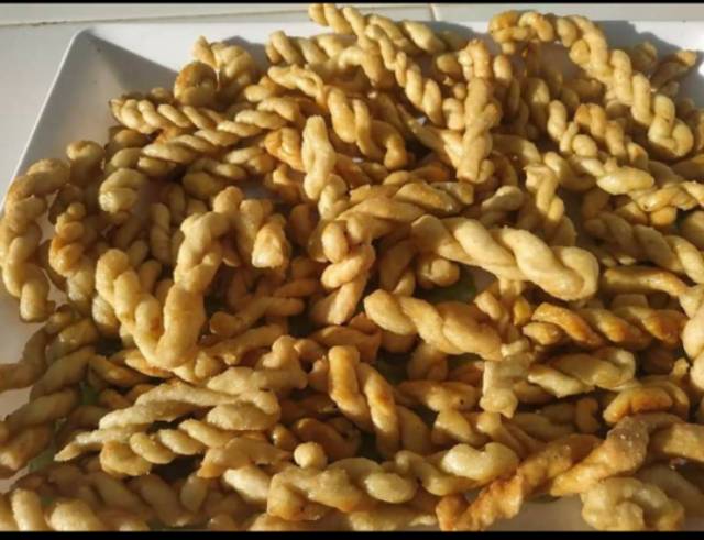

[ 500Gr ] Snack Camilan Pluntir Gurih Renyah Untir Untir Untiran Coklat