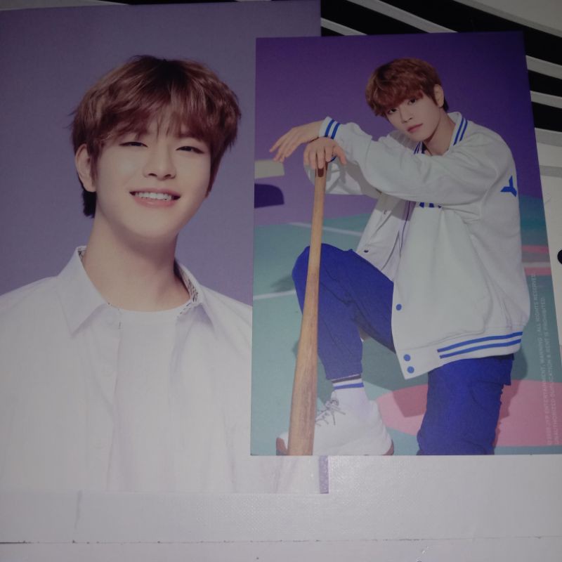 

postcard + id card seungmin stay in playground