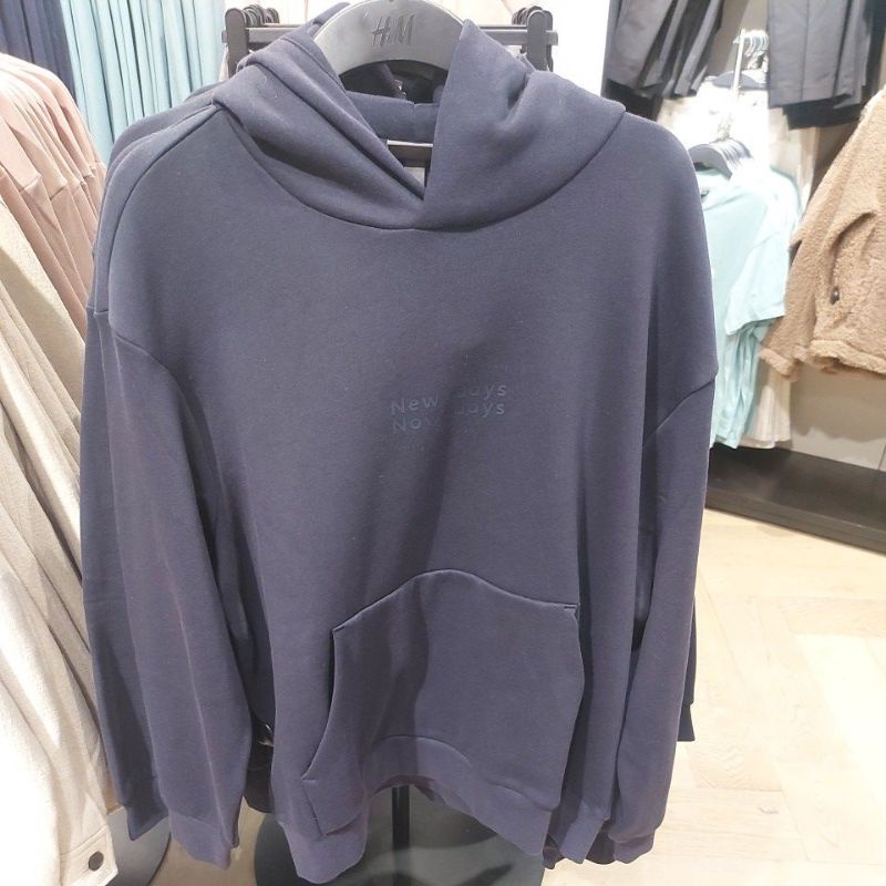 NEW H&M MAN HOODIE NEW DAYS (RELAXED FIT)