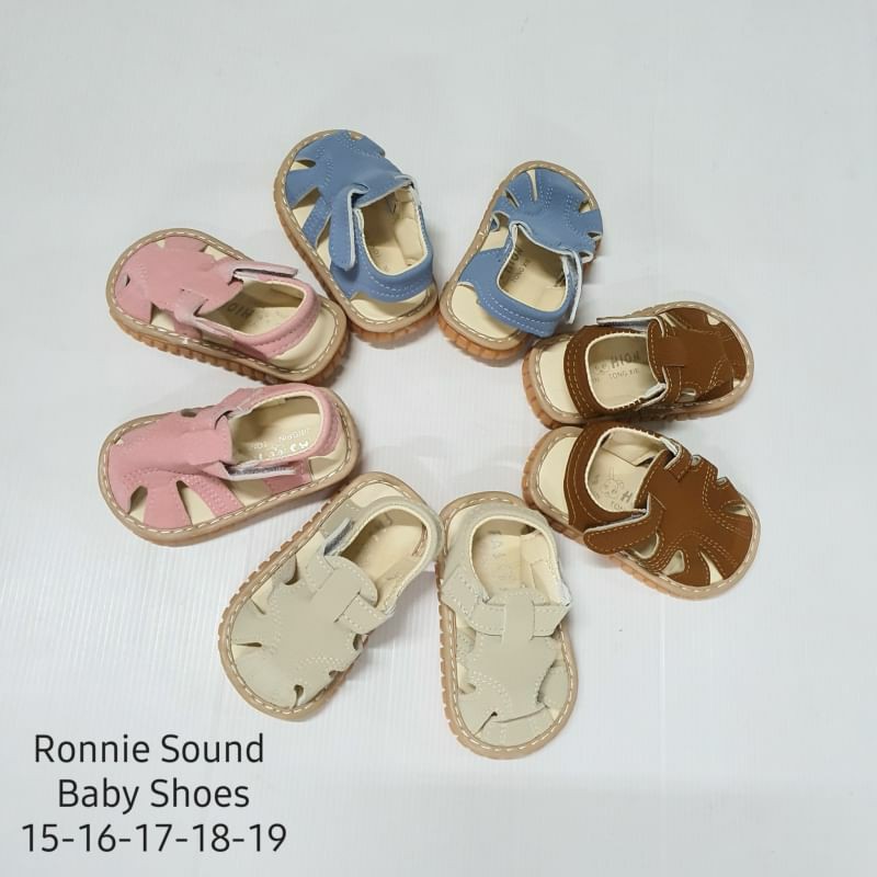 sepatu bayi bunyi/ sound baby shoes/ sepatu bayi cit cit import