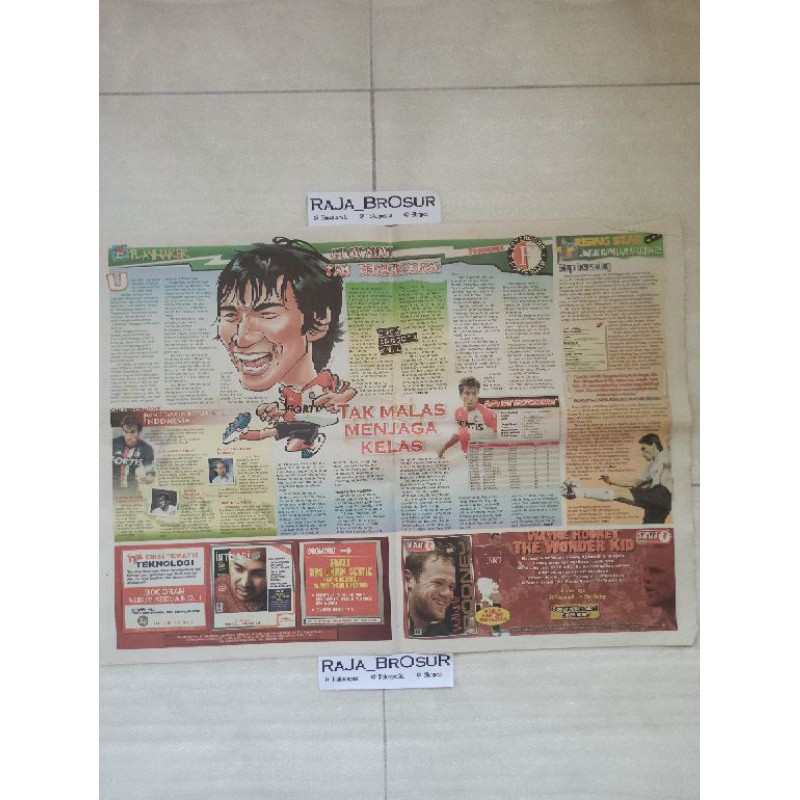 Rubrik koran soccer playmaker Giovanni Van Bronckhorst Feyenoord Rotterdam