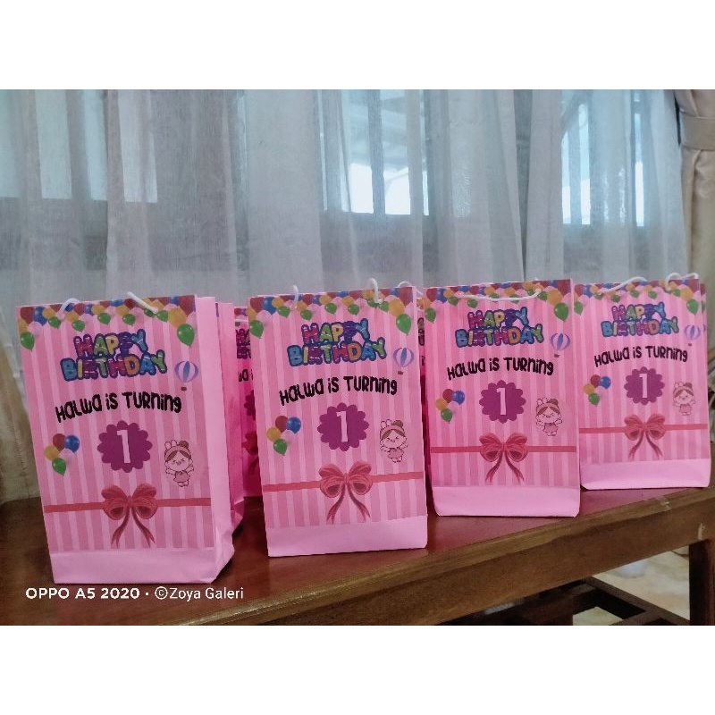 

paperbag ultah,tas ulang tahun