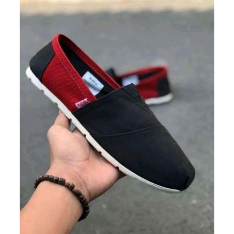 [ Size 36-43 ] Sepatu wakai label vietnam pria dan wanita terlengkap-Gb.2