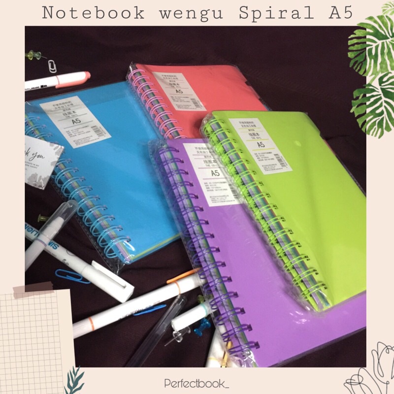 

Notebook wengu spiral A5 isi 4 warna