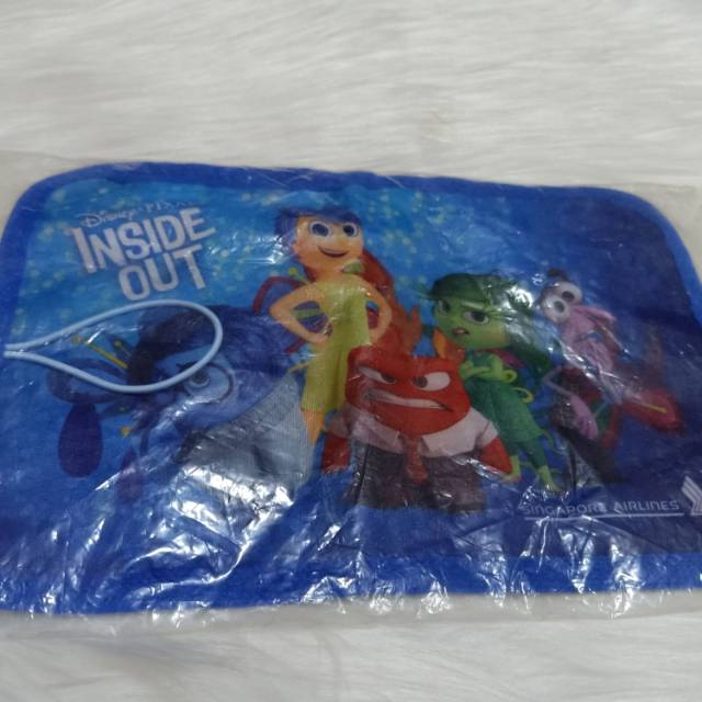

Tempat Pensil Gulung Disney Pixar Inside Out Original Singapore Airlines