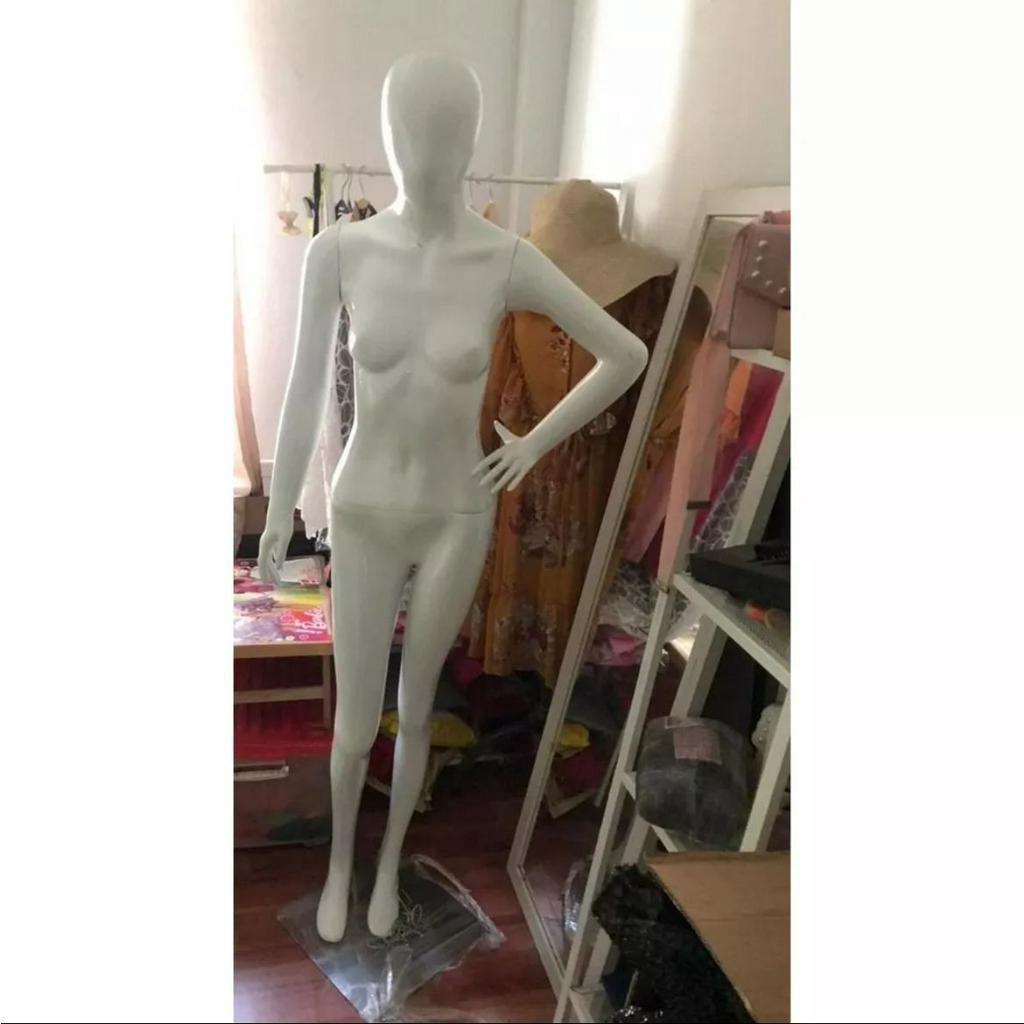 Manekin Patung Full Body Alien Variasi Tangan | Manekin Fiberglass Cewek Dewasa Warna Putih Wanita