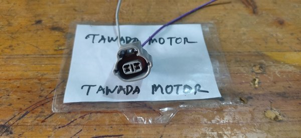 SOKET KONEKTOR LAMPU SEN DEPAN MITSUBISHI EXPANDER
