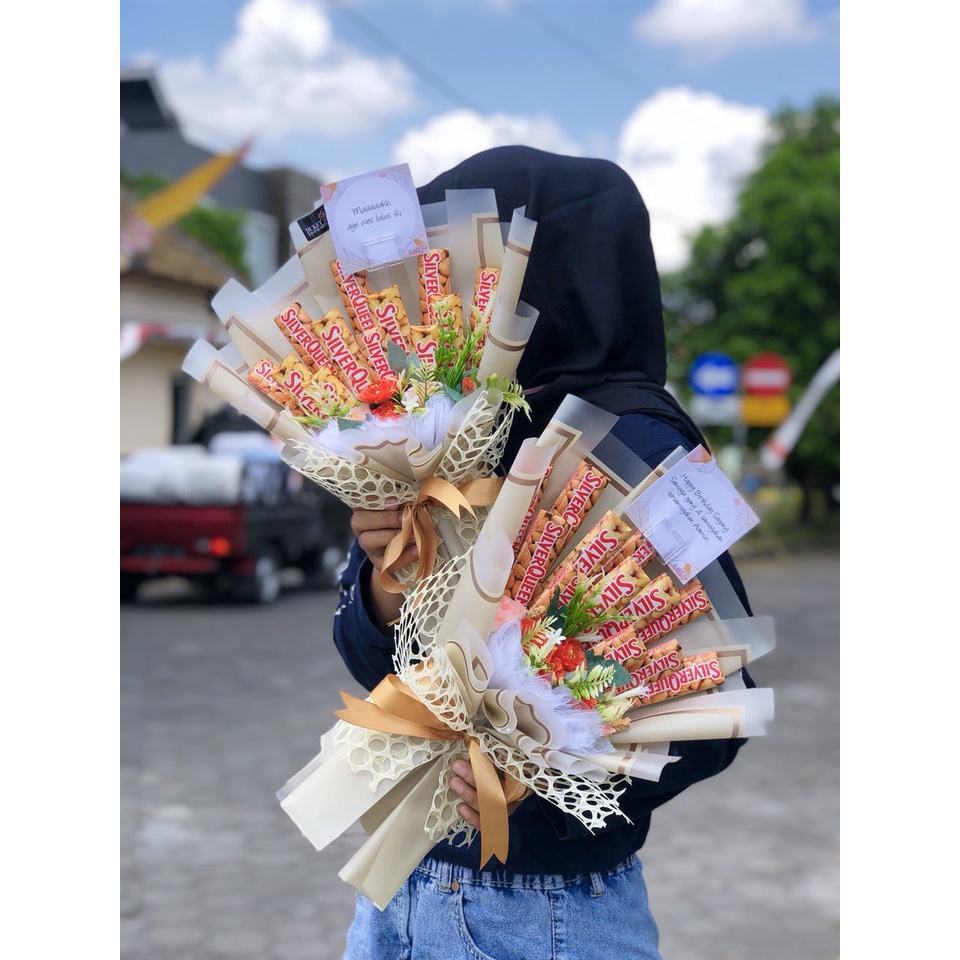 BUKET COKLAT / BUKET COKLAT SILVERQUEEN / BUKET WISUDA / BUKET COKLAT MURAH