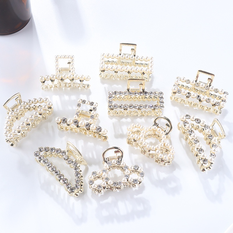 Jepit Rambut Bentuk Hiu Aksen Mutiara Gaya Korea Untuk Wanita