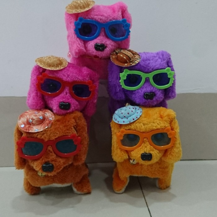 Mainan Anak Anjing Bisa Berjalan Dan Bunyi