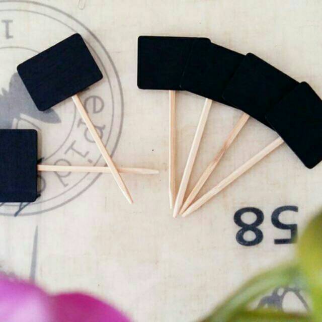 

MINI BLACKBOARD FOR CUPCAKE - PAPAN TULIS KECIL UNTUK DEKORASI KUE PESTA