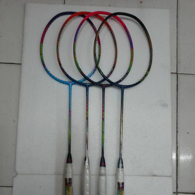 Raket  Li-Ning windstorm 72