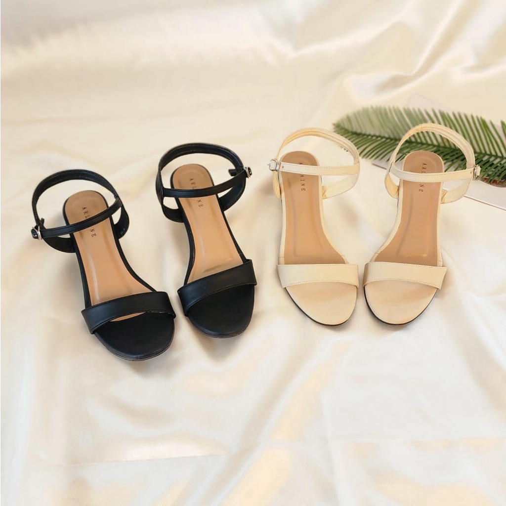 Arlaine - NEW Listy Sandal Heels Wanita / Heels Tali / Heels 5cm / High Heels Wanita [Hitam]