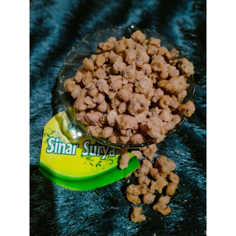 

KACANG MEDAN