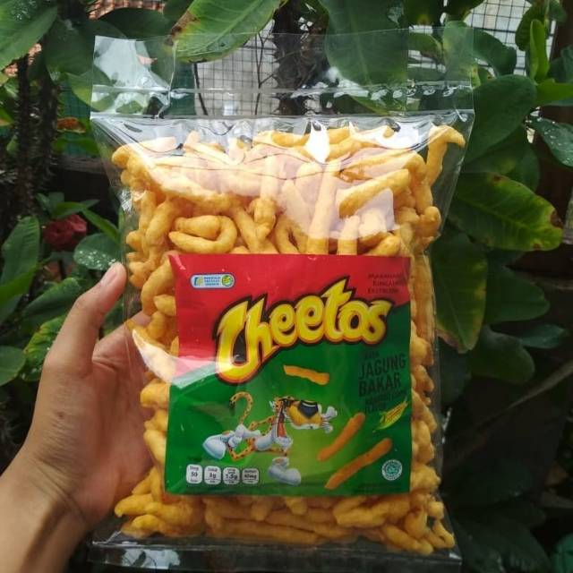 

Snack Cheetos