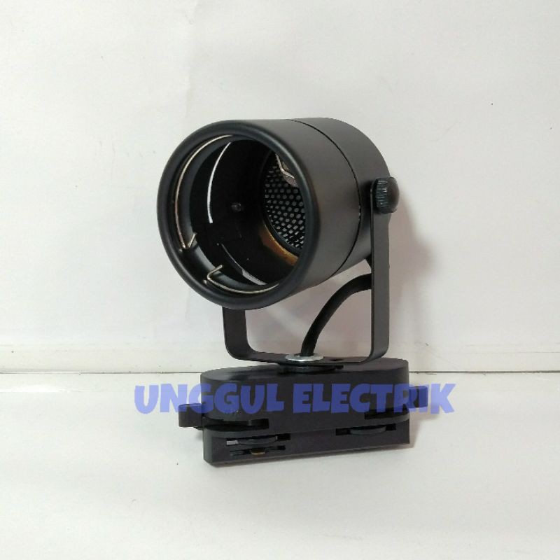 Kap lampu sorot fitting MR16 tusuk rel