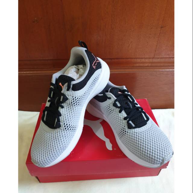 Sepatu Cewek - Puma Pulse Ignite XT