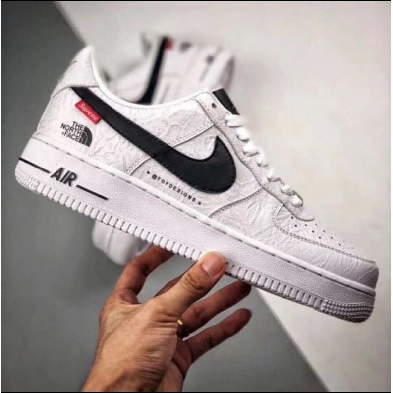 Nike Air Force 1 '07 x Supreme x The North Face &quot;White Black&quot;