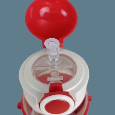 BOTOL MINUM ANAK TALI PANJANG 620ML BERUANG POUCH  [SWEETSPACE]