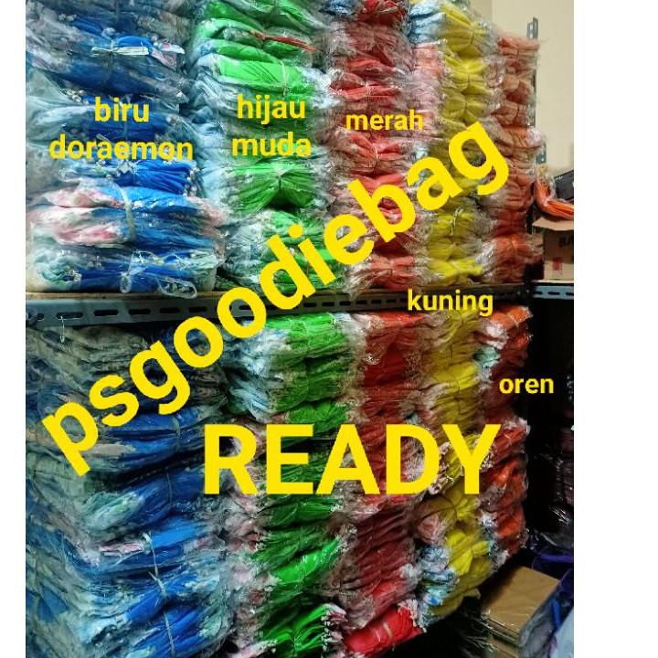 

Tren terbaru>> Tas box nasi hajatan/spunbond/serut 22x22(Lusin) .,